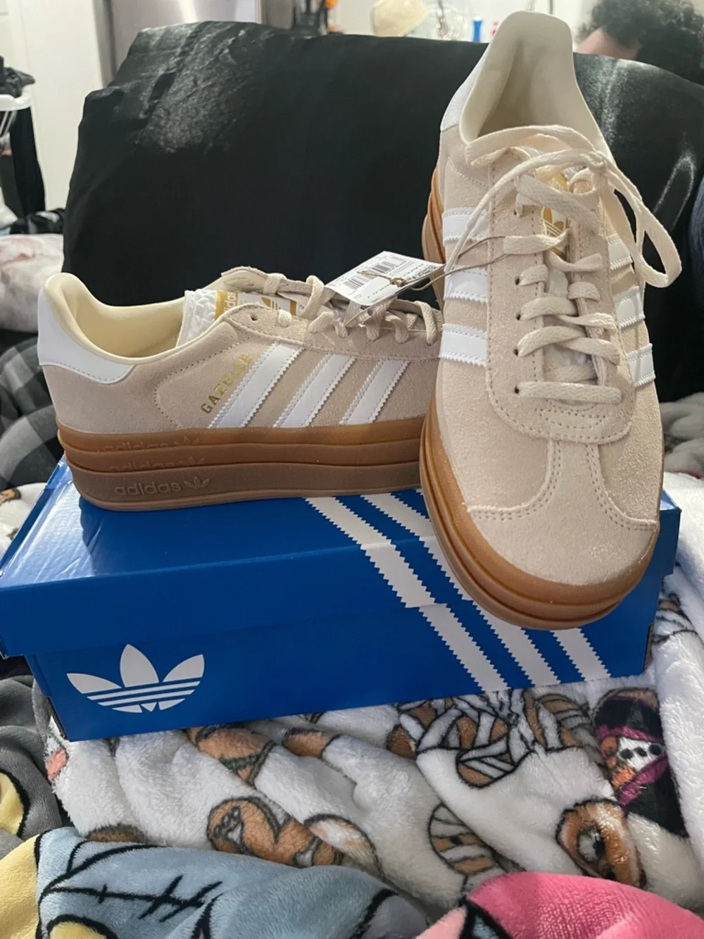 adidas Cream Suede Gazelle with White Stripes and Gum Sole - Picture 2 of 6